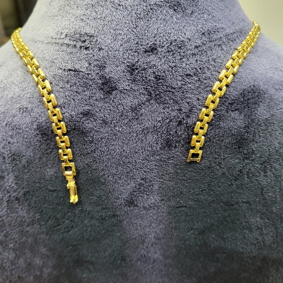 Vintage Choker Necklace - Picture 3 of 4